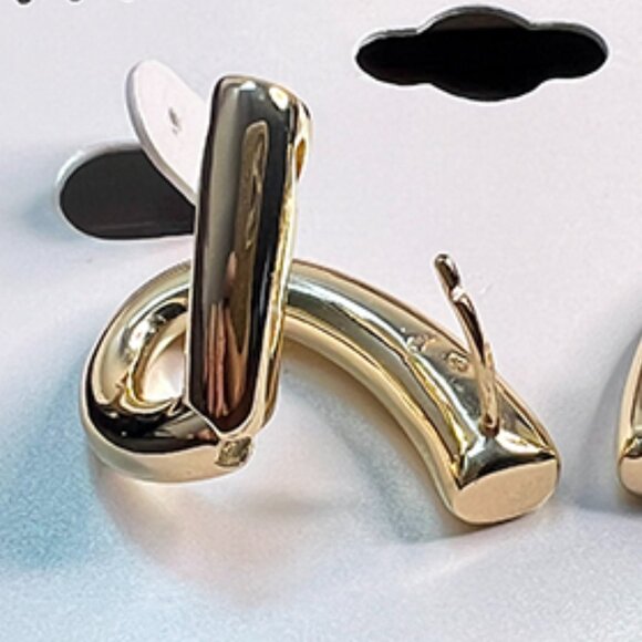 And Now This 18K Gold Over Brass C Hoop Chunky Earrings NWT - Picture 4 of 5